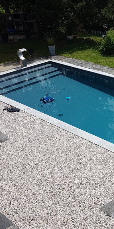rénovation piscine terminée en eau